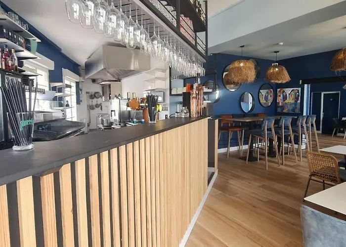 Hotel Restaurant L'Atelier Des Cousins